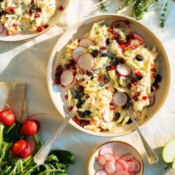 Coleslaw: η κλασική σαλάτα του μπάρμπεκιου