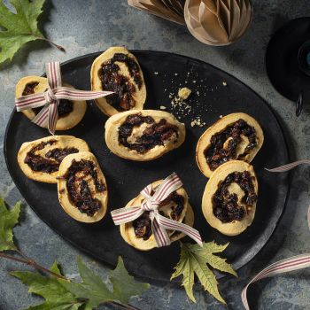 Μπισκότα με παστά φρούτα και κουμανταρία