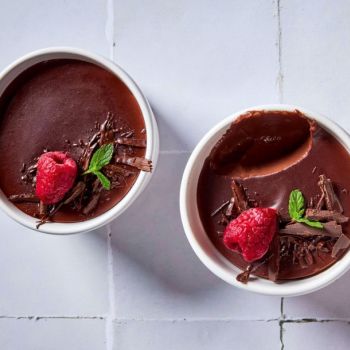 Κρέμα μαύρης σοκολάτας χωρίς αυγά