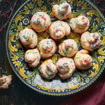 Κουλούρια πασχαλινά, με γλάσο, από την Ιταλία