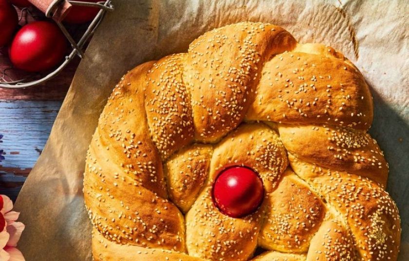 Λαμπρόψωμο με γλυκάνισο