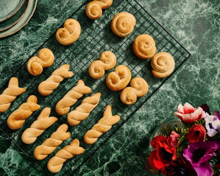 Λαμπριάτικα κουλούρια από τη Λέσβο, με αμμωνία